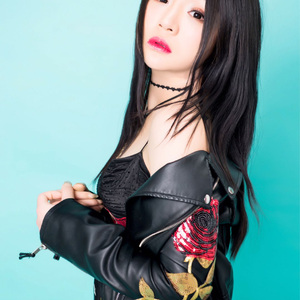 被迫变装慰菊cd戴CB视频在线观看
